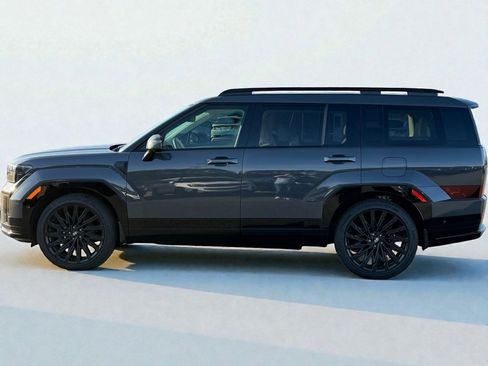 Used 2025 Hyundai Santa Fe Calligraphy image 4