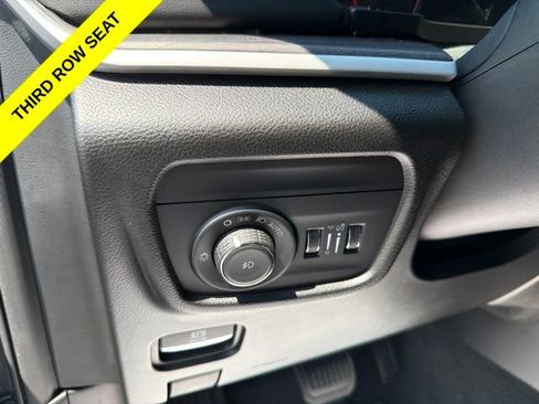 Used 2023 Jeep Grand Cherokee L Limited w/ Luxury Tech Group II AWD/4WD image 25