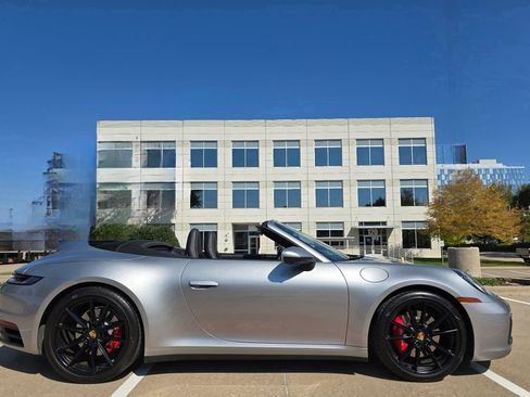 Used 2021 Porsche 911 Carrera S image 17