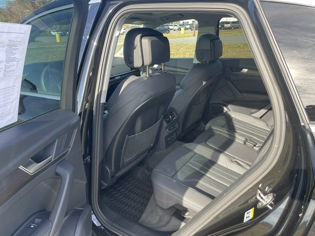 Used 2024 Audi Q5 2.0T Premium Plus w/ Premium Plus Package AWD/4WD image 7