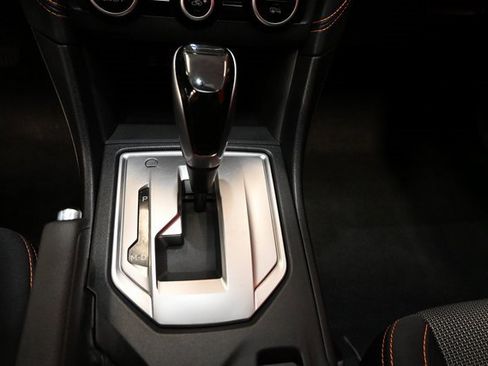 Used 2021 Subaru Crosstrek 2.0i Premium image 10