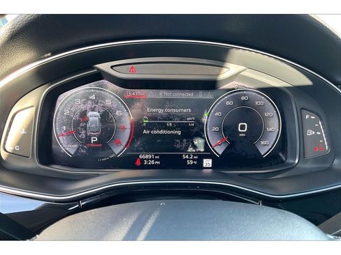 Used 2020 Audi Q8 Premium Plus w/ Premium Plus Package image 22