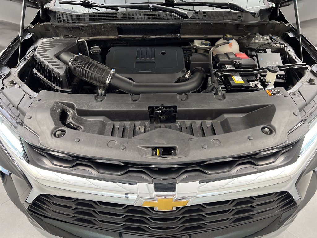 Used 2025 Chevrolet Blazer LT FWD image 73