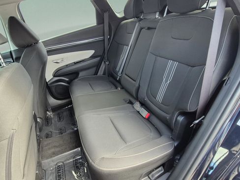 Certified 2022 Hyundai Tucson SEL AWD/4WD image 17