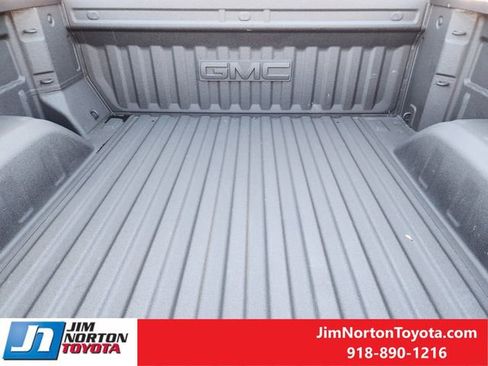 Used 2023 GMC Sierra 1500 SLT w/ SLT Premium Package image 33