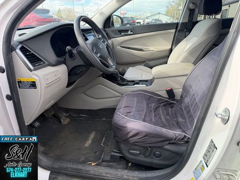 Used 2017 Hyundai Tucson SE image 4