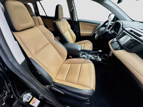 Used 2018 Toyota RAV4 Limited w/ All Weather Liner Package AWD/4WD image 27