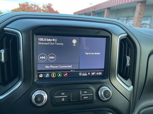 Used 2022 GMC Sierra 1500 AT4 w/ AT4 Premium Package image 69