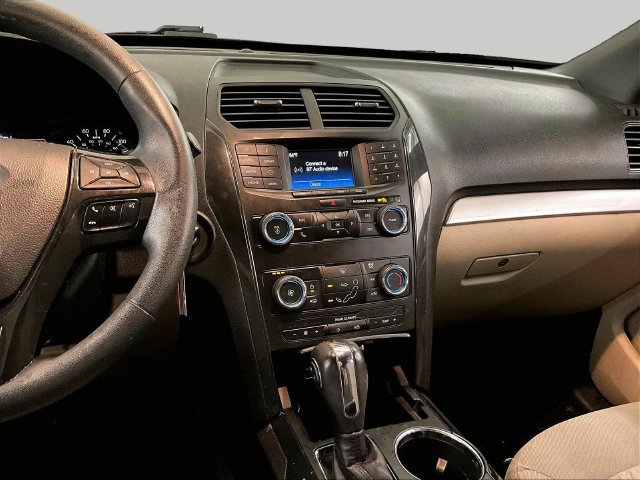 Used 2018 Ford Explorer 4WD image 7