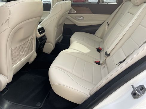 Certified 2023 Mercedes-Benz GLE 450 4MATIC image 38