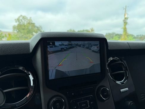 Used 2015 Ford F250 Platinum w/ FX4 Off-Road Package image 17