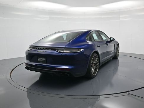 Used 2022 Porsche Panamera 4 image 30