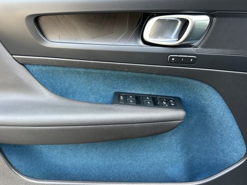 Certified 2023 Volvo C40 P8 Recharge Plus AWD/4WD image 11