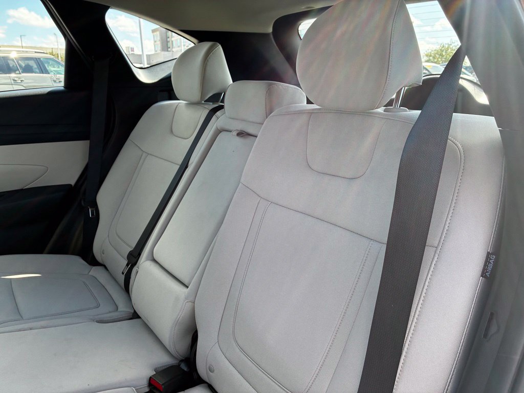 Certified 2026 Hyundai Tucson SE FWD image 9