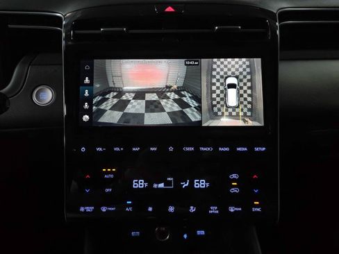 Used 2023 Hyundai Tucson Limited image 27