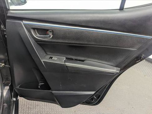 Used 2014 Toyota Corolla S FWD image 19