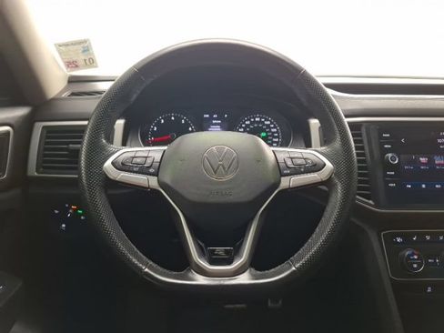 Used 2021 Volkswagen Atlas SE FWD image 19