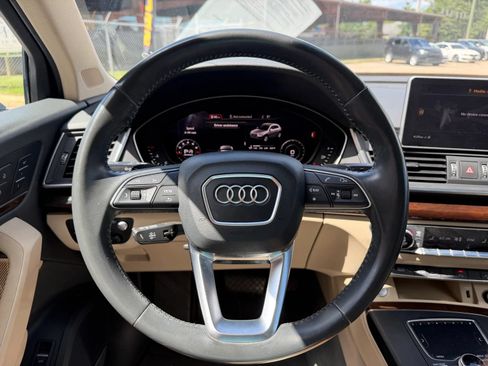 Used 2018 Audi Q5 Prestige w/ Prestige Package AWD/4WD image 18