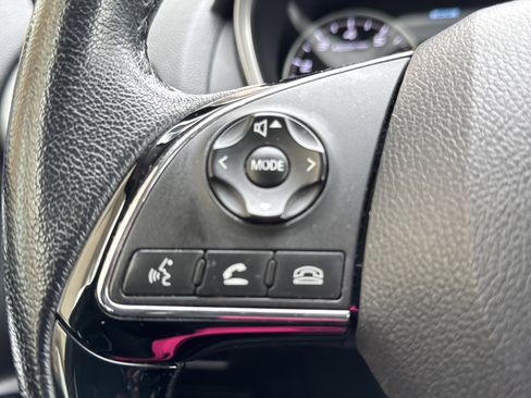 Used 2019 Mitsubishi Eclipse Cross SE image 17