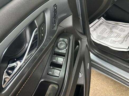 Used 2019 Chevrolet Traverse Premier AWD/4WD image 40
