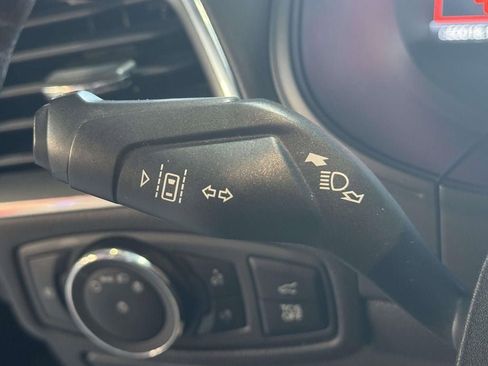 Used 2023 Ford Edge Titanium image 22