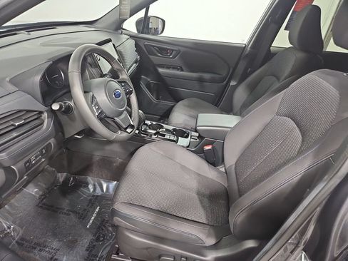 Used 2026 Subaru Forester Premium AWD/4WD image 11