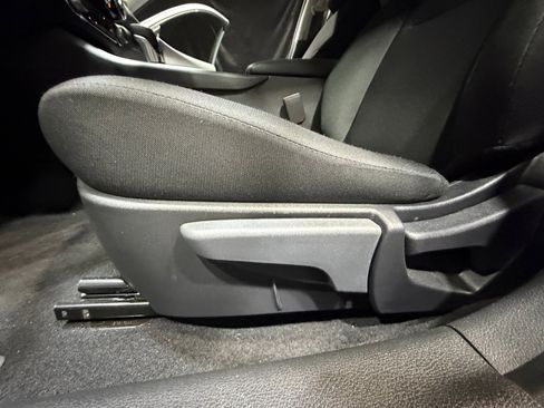 Certified 2025 Nissan Sentra S image 14