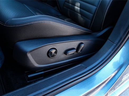 Used 2024 Volkswagen Jetta SE image 16