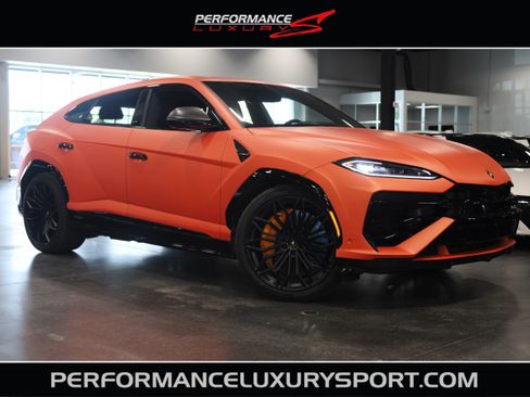 Used 2025 Lamborghini Urus SE AWD/4WD image 1