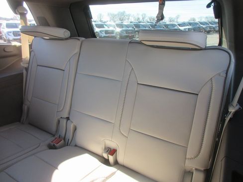 New 2026 GMC Yukon Denali w/ Denali Reserve Package image 14