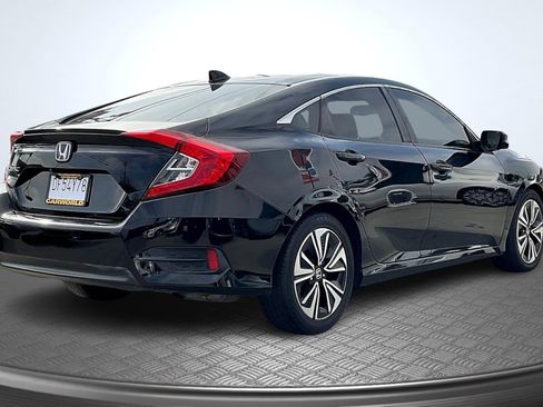 Used 2018 Honda Civic EX-L image 13