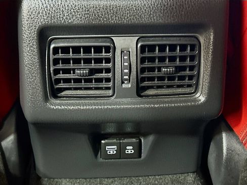 Used 2025 Toyota Camry LE FWD image 22