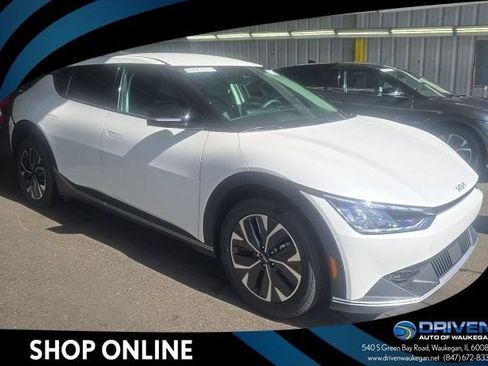 Used 2024 Kia EV6 Light RWD image 1