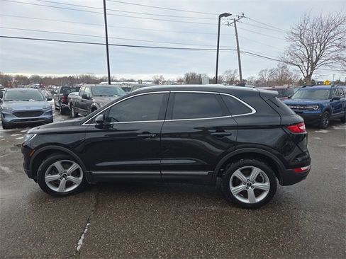 Used 2018 Lincoln MKC Premiere image 17