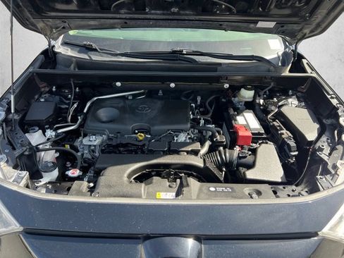 Used 2019 Toyota RAV4 Limited w/ Cold Weather Package image 27