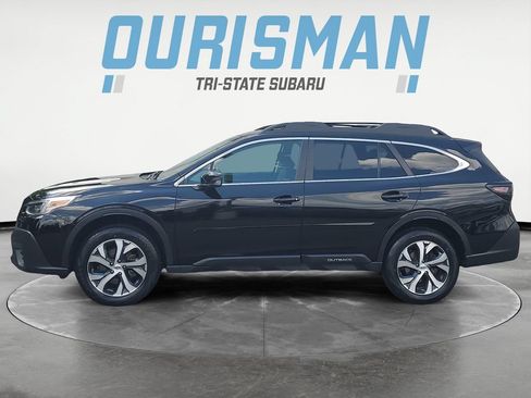 Certified 2022 Subaru Outback Limited AWD/4WD image 3