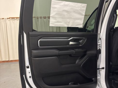 New 2026 RAM 1500 4x4 Crew Cab image 24