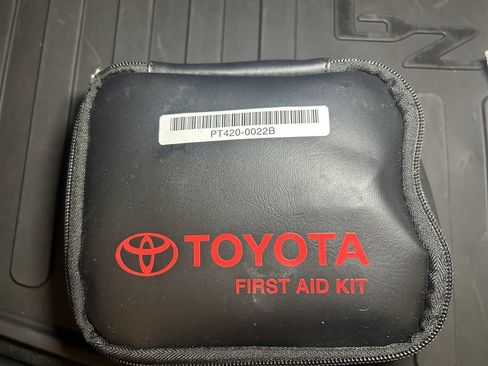 Used 2024 Toyota bZ4X AWD w/ Weather Package image 25