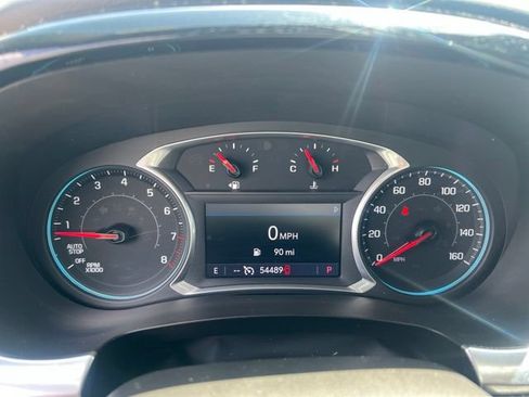 Used 2022 Chevrolet Traverse LT w/ Midnight/Sport Edition AWD/4WD image 25