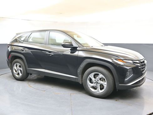 Certified 2024 Hyundai Tucson SE AWD/4WD image 7