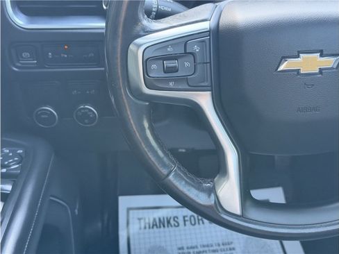 Used 2021 Chevrolet Suburban LT RWD image 38