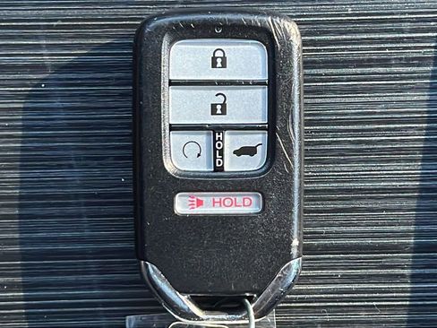 Used 2018 Honda Pilot Elite image 24