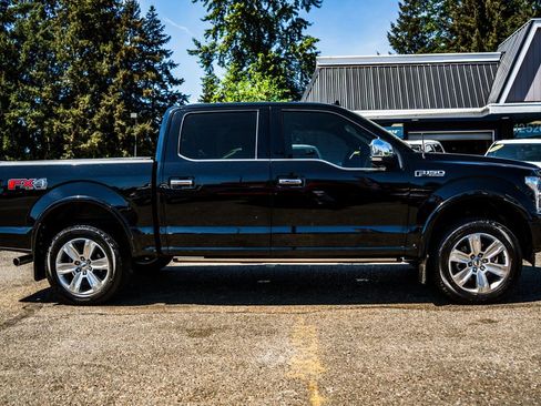 Used 2018 Ford F150 Platinum w/ Technology Package AWD/4WD image 21