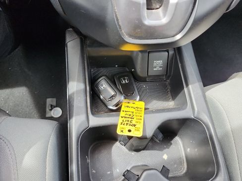 Used 2017 Honda CR-V EX image 27