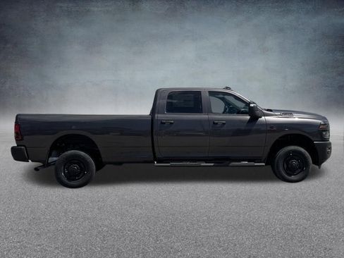 New 2026 RAM 2500 Tradesman AWD/4WD image 4