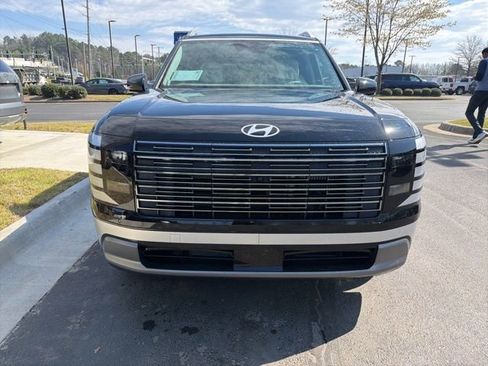 New 2026 Hyundai Palisade Limited image 2