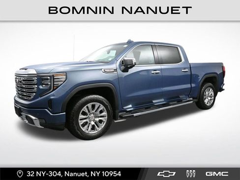 Used 2024 GMC Sierra 1500 Denali w/ Technology Package AWD/4WD image 1