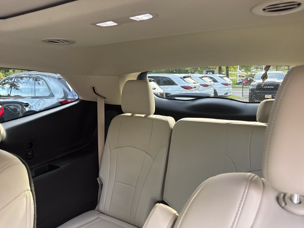 Used 2023 Buick Enclave Premium w/ Experience Buick Package FWD image 23