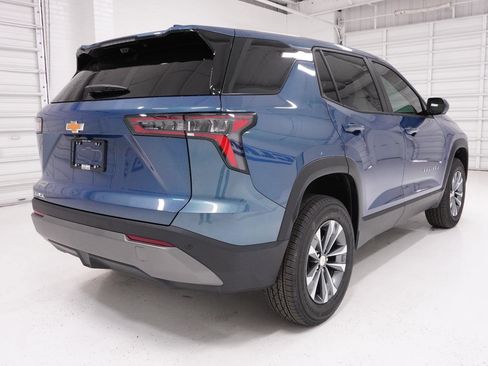 New 2026 Chevrolet Equinox LT w/ Safety and Technology Package image 5