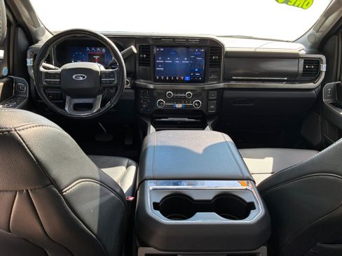 Used 2024 Ford F250 Lariat w/ Chrome Package AWD/4WD image 25